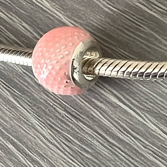 Silver plated & pink enamel charm - Picture 4 of 5